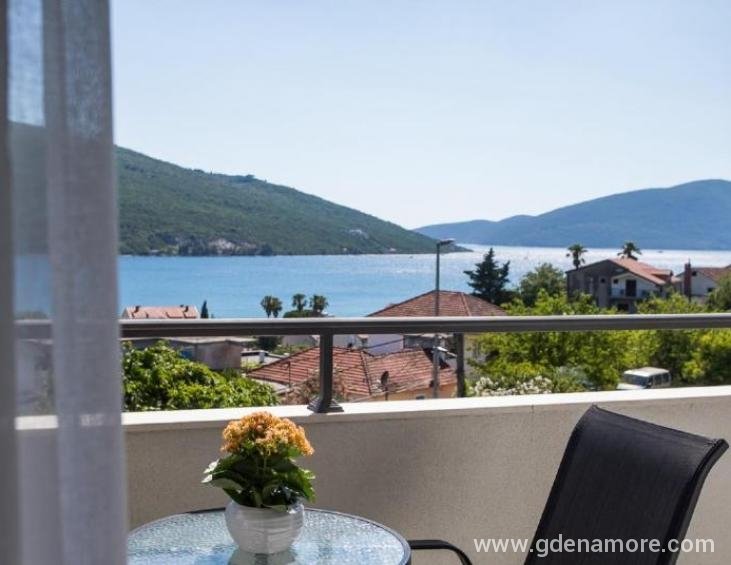 Deluxe  Double Room with Sea View 111